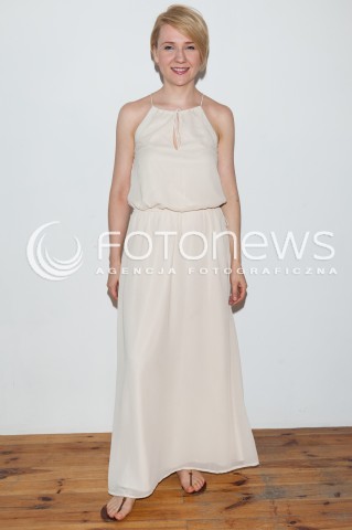  29.05.2014 WARSZAWA <br />SESJA ZDJECIOWA AKTOREK Z SERIALU WAWA NON STOP W RAMACH PROJEKTU IZA3D DM Z MAZUREK MANKA W STUDIO FOTOGRAFICZNE CZAJKA<br />N/Z ANNA MAZUREK<br /> 