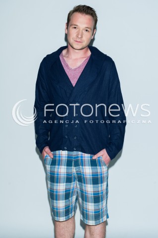  29.05.2014 WARSZAWA <br />SESJA ZDJECIOWA AKTOROW Z SERIALU WAWA NON STOP W RAMACH PROJEKTU IZA3D DM Z POLSKI LEN W STUDIO FOTOGRAFICZNE PIKSELARTE<br />N/Z LUKASZ ALEKSANDER KURCZEWSKI<br /> 