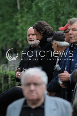  30.05.2014 WARSZAWA <br />POGRZEB GENERALA WOJCIECHA JARUZELSKIEGO NA WARSZAWSKIM WOJSKOWYM CMENTARZU NA POWAZKACH<br />N/Z RYSOWNIK ANDRZEJ MLECZKO  <br /> 