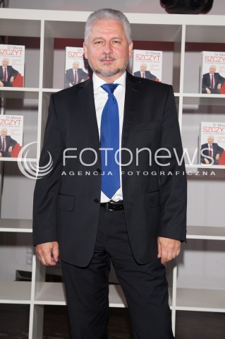  30.05.2014 WARSZAWA <br />SPOTKANIE Z DR MARKIEM SZCZYTEM W EMPIKU<br />N/Z DR MAREK SZCZYT  <br /> 