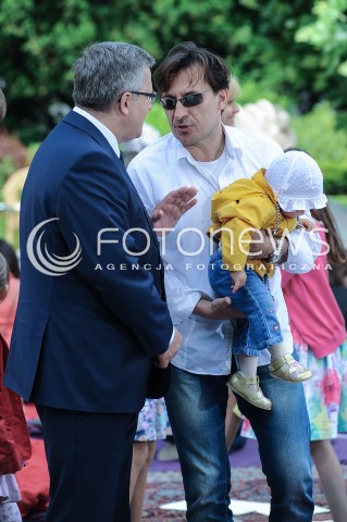  01.06.2014 WARSZAWA <br />DZIEN DZIECKA W PALACU PREZYDENCKIM<br />N/Z  PREZYDENT RP BRONISLAW KOMOROWSKI   <br /> 