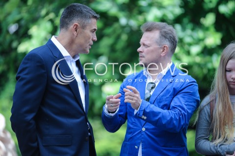  01.06.2014 WARSZAWA <br />DZIEN DZIECKA W PALACU PREZYDENCKIM<br />N/Z KRZYSZTOF HOLOWCZYC PIOTR SZWEDES  <br /> 