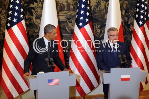  03.06.2014 WARSZAWA<br />SPOTKANIE PREZYDENTA BARACKA OBAMY Z PREZYDENTEM BRONISLAWEM KOMOROWSKIM<br />President Obama in Poland. Barack Obama and President Bronislaw Komorowski meet at Belweder Palace<br />N/Z PREZYDENT POLSKI BRONISLAW KOMOROWSKI PREZYDENT USA BARACK OBAMA<br /> 