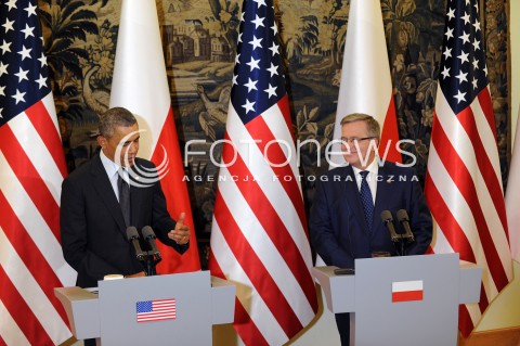  03.06.2014 WARSZAWA<br />SPOTKANIE PREZYDENTA BARACKA OBAMY Z PREZYDENTEM BRONISLAWEM KOMOROWSKIM<br />President Obama in Poland. Barack Obama and President Bronislaw Komorowski meet at Belweder Palace<br />N/Z PREZYDENT POLSKI BRONISLAW KOMOROWSKI PREZYDENT USA BARACK OBAMA<br /> 
