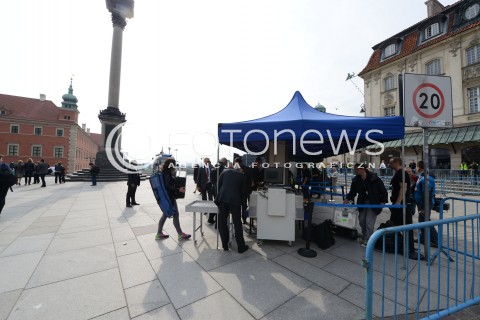  04.06.2014 WARSZAWA<br />UROCZYSTOSCI Z OKAZJI 25 LECIA WOLNYCH WYBOROW W POLSCE<br />25 LECIE WOLNOSCI W POLSCE<br />N/Z PLAC ZAMKOWY KOLUMNA ZYGMUNTA<br /> 