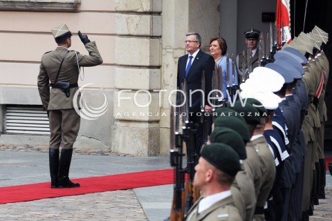  04.06.2014 WARSZAWA<br />GLOWNE UROCZYSTOSCI Z OKAZJI 25 LECIA WOLNYCH WYBOROW W POLSCE<br />N/Z PREZYDENT RP BRONISLAW KOMOROWSKI Z MALZONKA ANNA KOMOROWSKA<br /> 