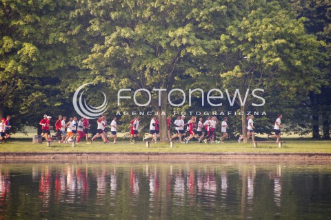  04.06.2014 WARSZAWA BIEG WOLNOSCI Z UDZIALEM PREMIERA DONALDA TUSKA N/Z PREMIER DONALD TUSK  