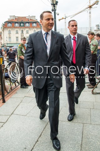  04.06.2014 WARSZAWA GLOWNE UROCZYSTOSCI Z OKAZJI 25 LECIA WOLNYCH WYBOROW W POLSCE  N/Z MINISTER SPRAW ZAGRANICZNYCH RADOSLAW SIKORSKI  