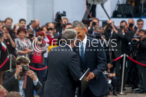  04.06.2014 WARSZAWA GLOWNE UROCZYSTOSCI Z OKAZJI 25 LECIA WOLNYCH WYBOROW W POLSCE  N/Z PREZYDENT USA BARACK OBAMA PREZYDENT RP BRONISLAW KOMOROWSKI  