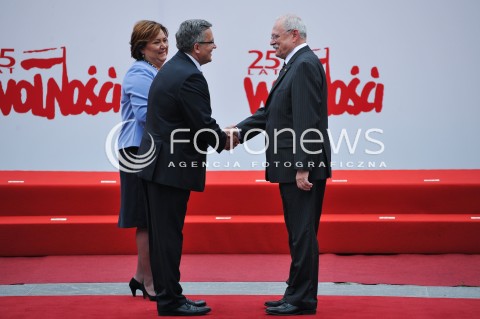  04.06.2014 WARSZAWA <br />GLOWNE UROCZYSTOSCI Z OKAZJI 25 LECIA WOLNYCH WYBOROW W POLSCE<br />N/Z PREZYDENT RP BRONISLAW KOMOROWSKI Z MALZONKA ANNA KOMOROWSKA IVAN GASPAROVIC<br /> 