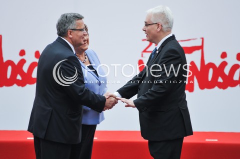  04.06.2014 WARSZAWA <br />GLOWNE UROCZYSTOSCI Z OKAZJI 25 LECIA WOLNYCH WYBOROW W POLSCE<br />N/Z PREZYDENT RP BRONISLAW KOMOROWSKI Z MALZONKA ANNA KOMOROWSKA IVO JOSIPOVIC <br /> 
