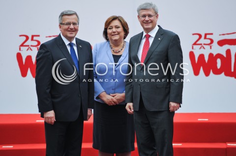 04.06.2014 WARSZAWA <br />GLOWNE UROCZYSTOSCI Z OKAZJI 25 LECIA WOLNYCH WYBOROW W POLSCE<br />N/Z PREZYDENT RP BRONISLAW KOMOROWSKI Z MALZONKA ANNA KOMOROWSKA STEPHEN HARPER<br /> 