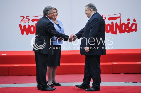  04.06.2014 WARSZAWA <br />GLOWNE UROCZYSTOSCI Z OKAZJI 25 LECIA WOLNYCH WYBOROW W POLSCE<br />N/Z PREZYDENT RP BRONISLAW KOMOROWSKI Z MALZONKA ANNA KOMOROWSKA EWANGELOS VANIZELOS<br /> 