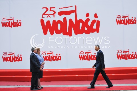  04.06.2014 WARSZAWA <br />GLOWNE UROCZYSTOSCI Z OKAZJI 25 LECIA WOLNYCH WYBOROW W POLSCE<br />N/Z PREZYDENT RP BRONISLAW KOMOROWSKI Z MALZONKA ANNA KOMOROWSKA PREZYDENT USA BARACK OBAMA<br /> 