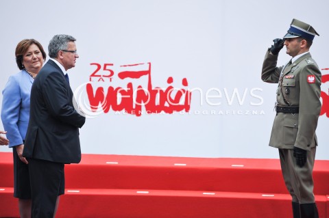  04.06.2014 WARSZAWA <br />GLOWNE UROCZYSTOSCI Z OKAZJI 25 LECIA WOLNYCH WYBOROW W POLSCE<br />N/Z PREZYDENT RP BRONISLAW KOMOROWSKI Z MALZONKA ANNA KOMOROWSKA<br /> 