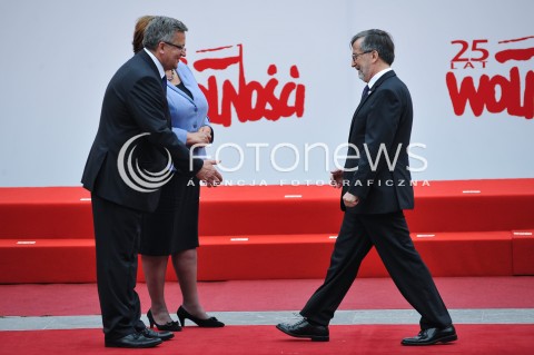  04.06.2014 WARSZAWA <br />GLOWNE UROCZYSTOSCI Z OKAZJI 25 LECIA WOLNYCH WYBOROW W POLSCE<br />N/Z PREZYDENT RP BRONISLAW KOMOROWSKI Z MALZONKA ANNA KOMOROWSKA AUGUSTIN MARTINEZ<br /> 