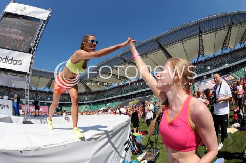 07.06.2014 WARSZAWA<br />REKORD GUINNESSA W FITNESS Z EWA CHODAKOWSKA NA STADIONIE PEPSI ARENA<br />N/Z EWA CHODAKOWSKA<br /> 