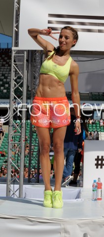  07.06.2014 WARSZAWA<br />REKORD GUINNESSA W FITNESS Z EWA CHODAKOWSKA NA STADIONIE PEPSI ARENA<br />N/Z EWA CHODAKOWSKA<br /> 