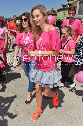  07.06.2014 WARSZAWA<br />AVON WALK 2014 MARSZ ROZOWEJ WSTAZKI<br />N/Z MALGORZATA SOCHA<br /> 