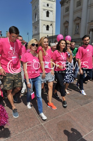  07.06.2014 WARSZAWA<br />AVON WALK 2014 MARSZ ROZOWEJ WSTAZKI<br />N/Z  AGNIESZKA POPIELEWICZ JAROSLAW BIENIUK MALGORZATA SOCHA MALGORZATA PIECZYNSKA<br /> 