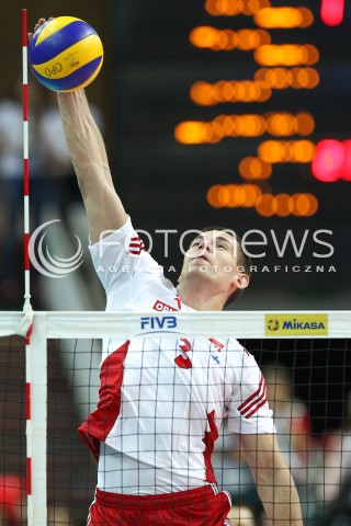  13.06.2014 KATOWICE SPODEK<br />SIATKOWKA MEZCZYZN <br />LIGA SWIATOWA 2014<br />FIVB VOLLEYBALL WORLD LEAGUE 2014<br />MECZ POLSKA - WLOCHY ( POLAND - ITALY ) <br />N/Z DAWID KONARSKI SYLWETKA ATAK<br /> 