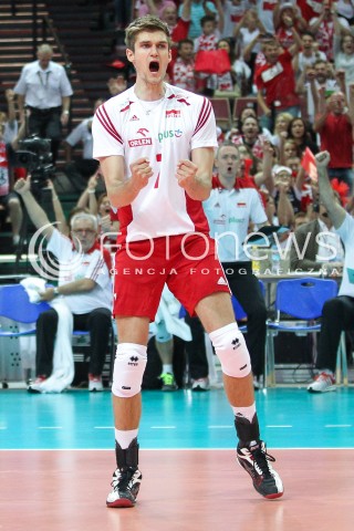  13.06.2014 KATOWICE SPODEK<br />SIATKOWKA MEZCZYZN <br />LIGA SWIATOWA 2014<br />FIVB VOLLEYBALL WORLD LEAGUE 2014<br />MECZ POLSKA - WLOCHY ( POLAND - ITALY ) <br />N/Z KAROL KLOS SYLWETKA RADOSC EMOCJE<br /> 