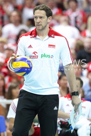  13.06.2014 KATOWICE SPODEK<br />SIATKOWKA MEZCZYZN <br />LIGA SWIATOWA 2014<br />FIVB VOLLEYBALL WORLD LEAGUE 2014<br />MECZ POLSKA - WLOCHY ( POLAND - ITALY ) <br />N/Z STEPHANE ANTIGA TRENER ( HEAD COACH ) SYLWETKA <br /> 