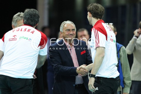  13.06.2014 KATOWICE SPODEK<br />SIATKOWKA MEZCZYZN <br />LIGA SWIATOWA 2014<br />FIVB VOLLEYBALL WORLD LEAGUE 2014<br />MECZ POLSKA - WLOCHY ( POLAND - ITALY ) <br />N/Z MIROSLAW PRZEDPELSKI - PREZES PZPS STEPHANE ANTIGA REKA USCISK DLONI<br /> 