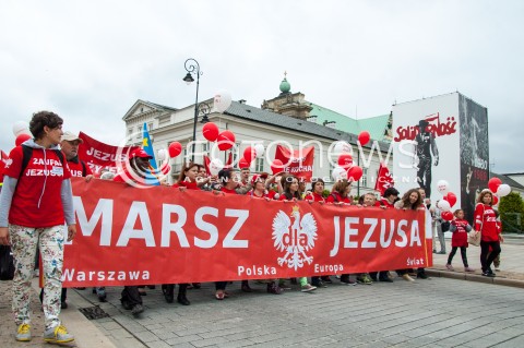  15.06.2014 MARSZ DLA JEZUSA PO RAZ TRZECI W WARSZAWIE N/Z CZOLO MARSZU   