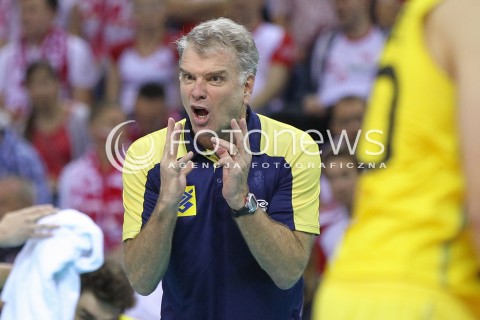  20.06.2014 KRAKOW ARENA<br />SIATKOWKA MEZCZYZN <br />LIGA SWIATOWA 2014<br />FIVB VOLLEYBALL WORLD LEAGUE 2014<br />MECZ POLSKA - BRAZYLIA ( POLAND - BRASIL ) <br />N/Z BERNARDO REZENDE TRENER ( HEAD COACH ) SYLWETKA ZLOSC EMOCJE<br /> 