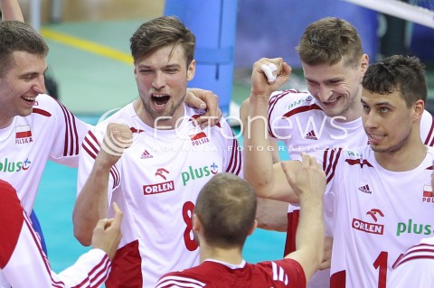  20.06.2014 KRAKOW ARENA<br />SIATKOWKA MEZCZYZN <br />LIGA SWIATOWA 2014<br />FIVB VOLLEYBALL WORLD LEAGUE 2014<br />MECZ POLSKA - BRAZYLIA ( POLAND - BRASIL ) <br />N/Z ANDRZEJ WRONA PIOTR NOWAKOWSKI FABIAN DRZYZGA RADOSC EMOCJE <br /> 