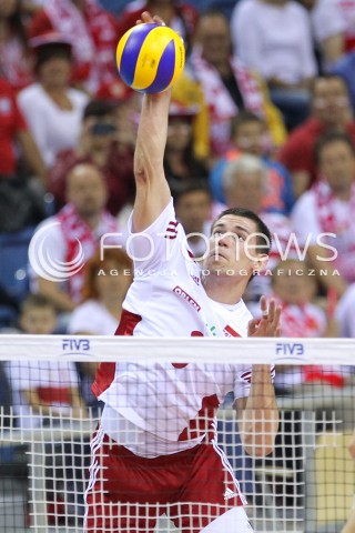 20.06.2014 KRAKOW ARENA<br />SIATKOWKA MEZCZYZN <br />LIGA SWIATOWA 2014<br />FIVB VOLLEYBALL WORLD LEAGUE 2014<br />MECZ POLSKA - BRAZYLIA ( POLAND - BRASIL ) <br />N/Z DAWID KONARSKI ATAK SYLWETKA <br /> 