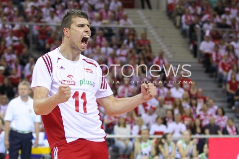  20.06.2014 KRAKOW ARENA<br />SIATKOWKA MEZCZYZN <br />LIGA SWIATOWA 2014<br />FIVB VOLLEYBALL WORLD LEAGUE 2014<br />MECZ POLSKA - BRAZYLIA ( POLAND - BRASIL ) <br />N/Z FABIAN DRZYZGA RADOSC EMOCJE SYLWETKA <br /> 