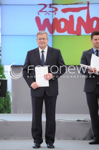  23.06.2014 WARSZAWA<br />PARA PREZYDENCKA NA SPOTKANIU MLODZI NA WOLNOSCI<br />N/Z PREZYDENT RP BRONISLAW KOMOROWSKI<br /> 