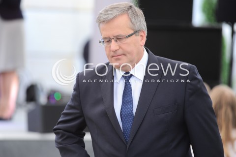  23.06.2014 WARSZAWA<br />PARA PREZYDENCKA NA SPOTKANIU MLODZI NA WOLNOSCI<br />N/Z PREZYDENT RP BRONISLAW KOMOROWSKI<br /> 