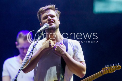  27.06.2014 RZESZOW <br />EUROPEJSKI STADION KULTURY NA STADIONIE MIEJSKIM W RZESZOWIE<br />W TYM ROKU KONCERT JEST WYRAZEM POPARCIA DLA UKRAINY<br />N/Z HARRY MCVEIGH ( ZESPOL WHITE LIES ) <br /> 