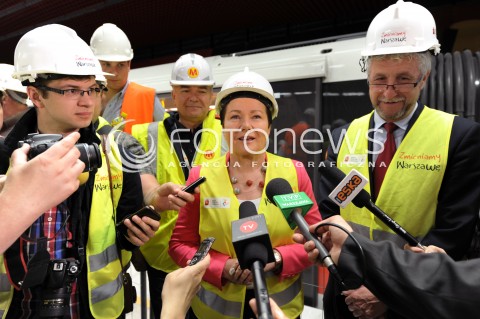  28.06.2014 WARSZAWA<br />PIERWSZY PRZEJAZD DRUGA LINIA METRA<br />N/Z PREZYDENT M.ST. WARSZAWY HANNA GRONKIEWICZ WALTZ JACEK WOJCIECHOWICZ<br /> 