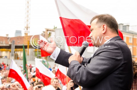  28.06.2014 WARSZAWA ANTYRZADOWA MANIFESTACJA SRODOWISK NARODOWYCH N/Z ARTUR ZAWISZA  
