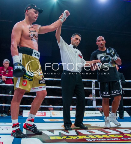  28.06.2014 RZESZOW <br />WOJAK BOXING NIGHT W RZESZOWIE<br />N/Z KRZYSZTOF GLOWACKI ISMAIL ABDOUL WYGRANA SEDZIA<br /> 