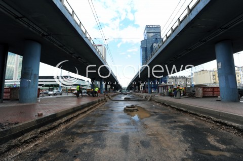  01.07.2014 WARSZAWA<br />WARSZAWA W REMONCIE<br />N/Z TYTUSA CHALBINSKIEGO TRAKCJA TRAMWAJOWA PRZY DWORCU CENTRALNYM<br /> 
