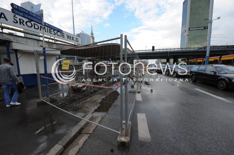  01.07.2014 WARSZAWA<br />WARSZAWA W REMONCIE<br />N/Z ALEJE JEROZOLIMSKIE ROG JANA PAWLA II<br /> 