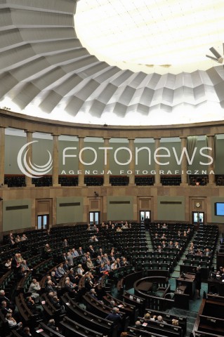  04.07.2014 WARSZAWA<br />UROCZYSTOSCI 25 - LECIA ODRODZONEGO SENATU<br />N/Z POSLOWIE PIERWSZEJ KADENCJI SEJM WIDOK VIEW<br /> 