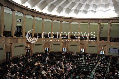  04.07.2014 WARSZAWA<br />UROCZYSTOSCI 25 - LECIA ODRODZONEGO SENATU<br />N/Z POSLOWIE PIERWSZEJ KADENCJI SEJM WIDOK VIEW<br /> 