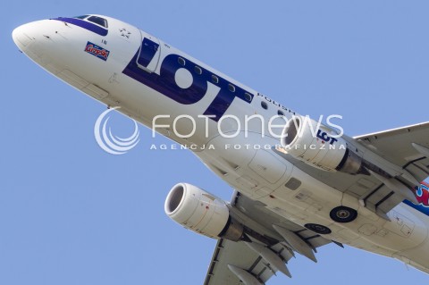  06.07.2014 JASIONKA <br />ZDJECIE ILUSTRACYJNE<br />N/Z SAMOLOT EMBRAER E170 POLSKIE LINIE LOTNICZE LOT W SPECJALNYM MALOWANIU GRZESKI LIVERY REJESTRACJA SP-LIN<br /> 