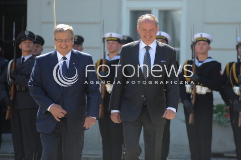  15.07.2014 WARSZAWA<br />WIZYTA PREZYDENTA REPUBLIKI SLOWACKIEJ<br />N/Z ANDREJ KISKA REZYDENT RP BRONISLAW KOMOROWSKI WOJSKO<br /> 