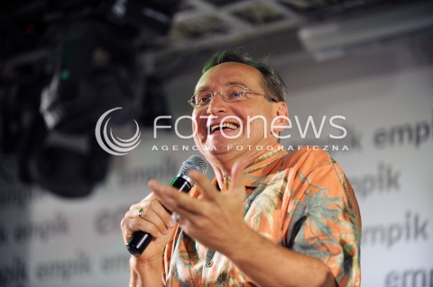  16.07.2014 WARSZAWA<br />SPOTKANIE Z WOJCIECHEM CEJROWSKIM W EMPIKU<br />N/Z WOJCIECH CEJROWSKI<br /> 