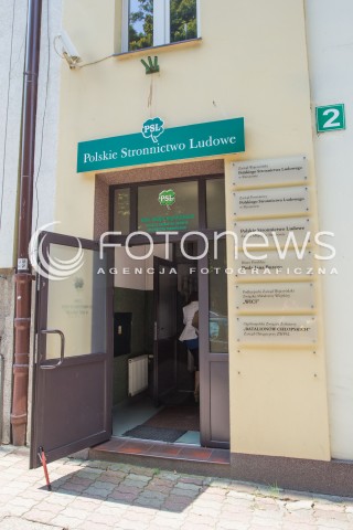  16.07.2014 RZESZOW<br />KONFERENCJA PRASOWA PSL W SPRAWIE PRZESZUKANIA BIURA POSLA JANA BUREGO PRZEZ CBA W RZESZOWIE<br />N/Z BIURO PSL W RZESZOWIE GDZIE DOSZLO DO PRZESZUKANIA PRZEZ CBA<br /> 