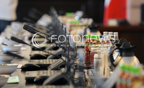  22.07.2014 WARSZAWA <br />POSIEDZENIE RADY MINISTROW<br />N/Z SALA OBRAD MIKROFONY<br /> 