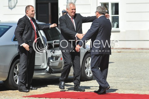  22.07.2014 WARSZAWA<br />SPOTKANIE PREZYDENTOW GRUPY WYSZEHRADZKIEJ<br />N/Z MILOS ZEMAN BRONISLAW KOMOROWSKI<br /> 