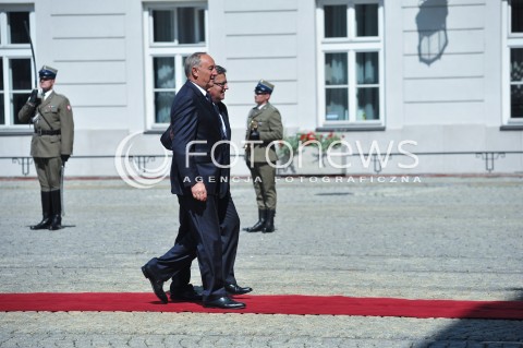 22.07.2014 WARSZAWA<br />SPOTKANIE PREZYDENTOW GRUPY WYSZEHRADZKIEJ<br />N/Z ANDRIS BERZINS PREZYDENT RP BRONISLAW KOMOROWSKI<br /> 